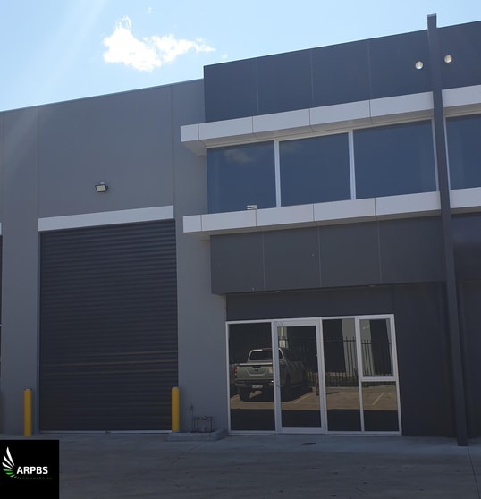 Click to view all images 4/44 Network Drive Truganina VIC 3029 - Image 1