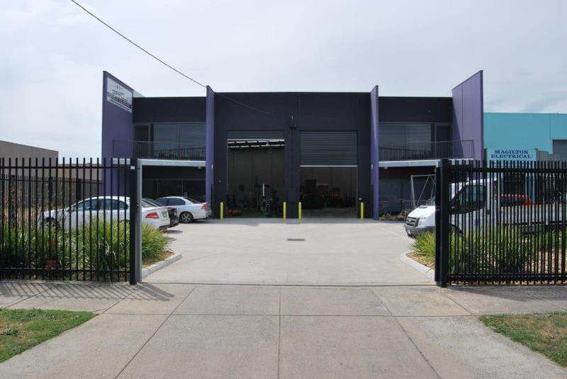 Unit 2/15 Hi-Tech Place Seaford VIC 3198 - Image 1