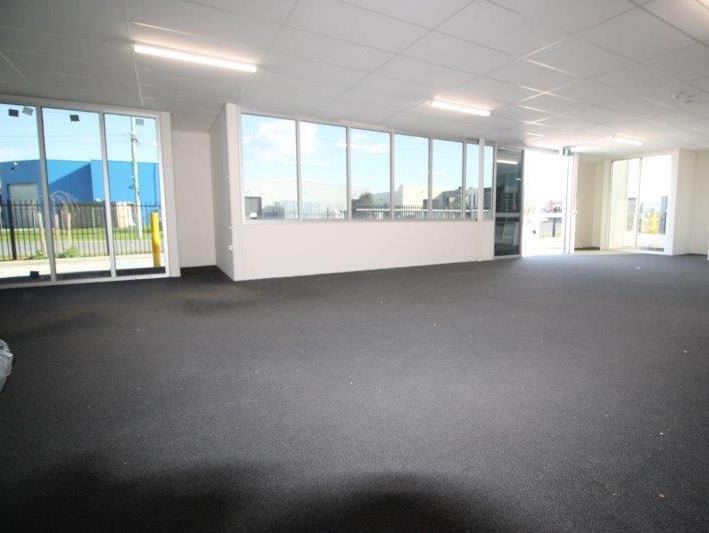 6 Bormar Drive Pakenham VIC 3810 - Image 3