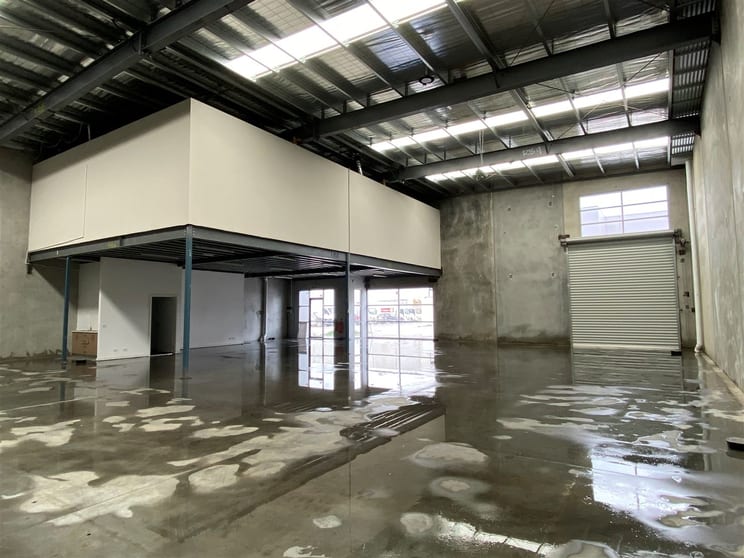 Click to view all images 5/144 Hume Highway Somerton VIC 3062 - Image 3
