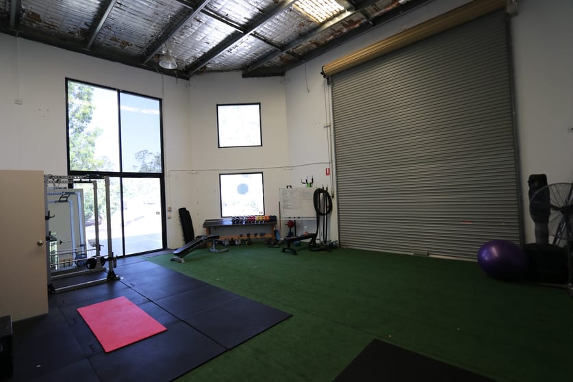 Click to view all images 1/11 Dover Drive Burleigh Heads QLD 4220 - Image 3