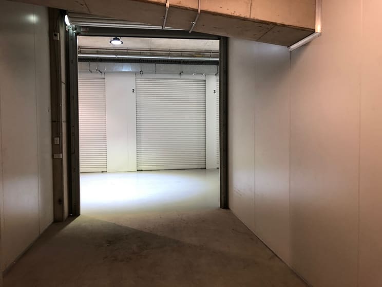 13/4-8 Waine Street Freshwater NSW 2096 - Image 3