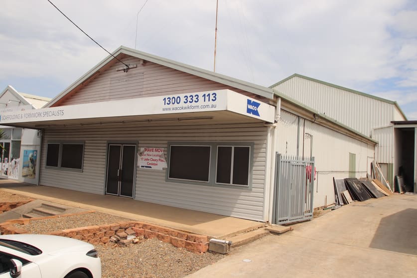 Click to view all images 2/20-24 Princes Highway Yallah NSW 2530 - Image 3