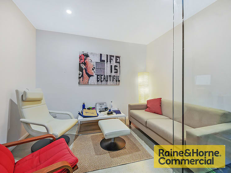 23/1147 South Pine Road Arana Hills QLD 4054 - Image 3