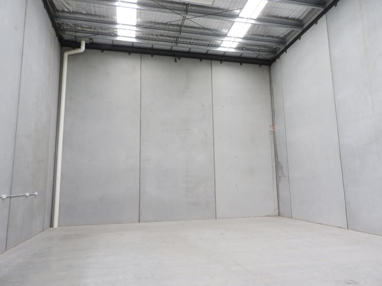 Click to view all images 5/20 Colemans Road Carrum Downs VIC 3201 - Image 3