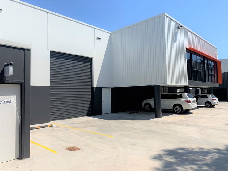 Click to view all images 8 Jullian Close Botany NSW 2019 - Image 1