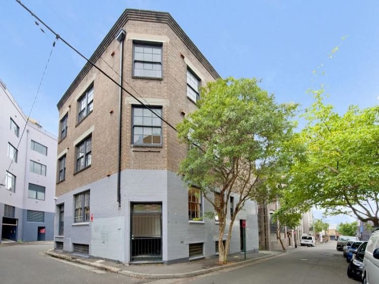 Click to view all images 20 Hutchinson Street Surry Hills NSW 2010 - Image 3