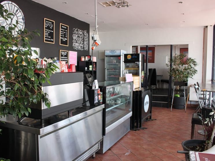 Click to view all images 2B and 2E Stafford Street Midland WA 6056 - Image 2