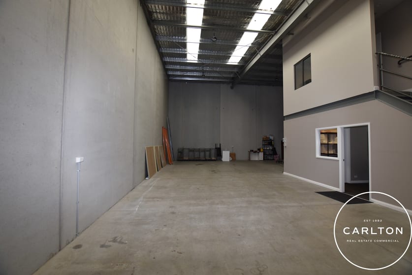 Click to view all images 3/13 Lyell Street Mittagong NSW 2575 - Image 2