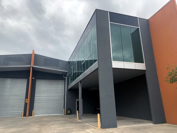 Click to view all images 2/45 Chelmsford Street Williamstown VIC 3016 - Image 2