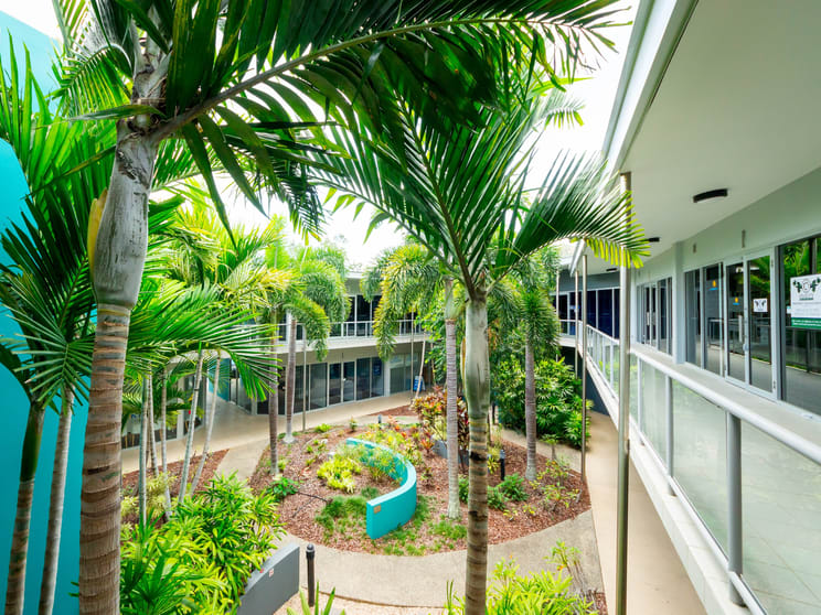 Click to view all images 10/121/ Shute Harbour Road Cannonvale QLD 4802 - Image 1