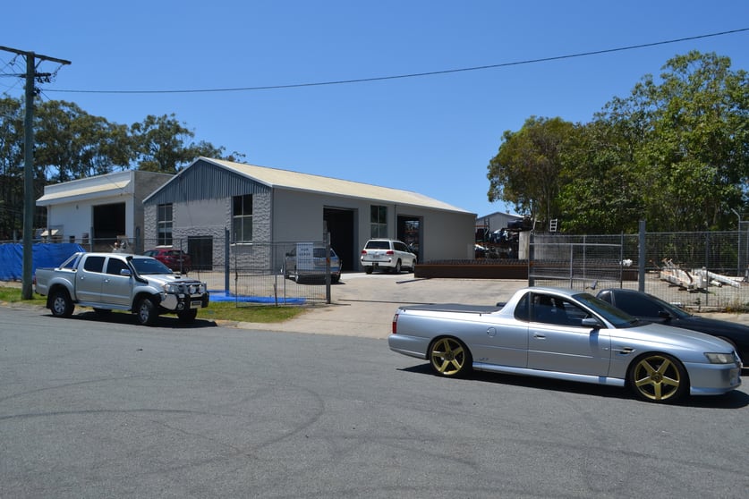 Click to view all images 4 Cahill Ct Burleigh Heads QLD 4220 - Image 2