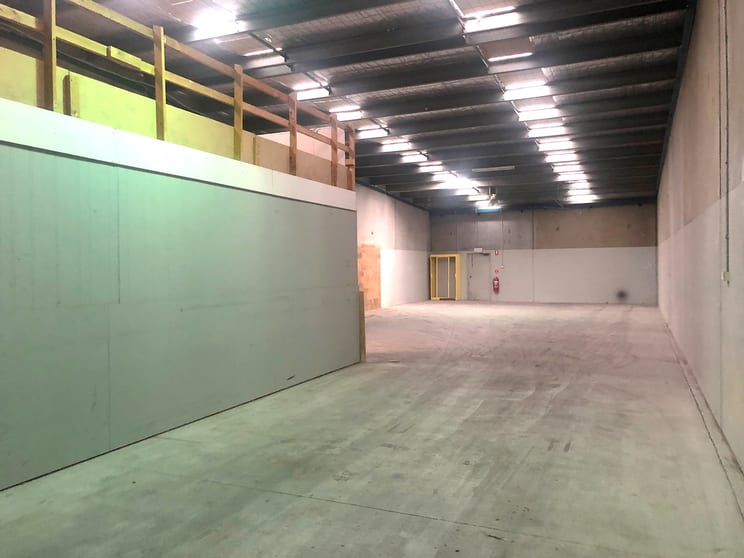 Click to view all images 3 Rosto Court Tullamarine VIC 3043 - Image 2