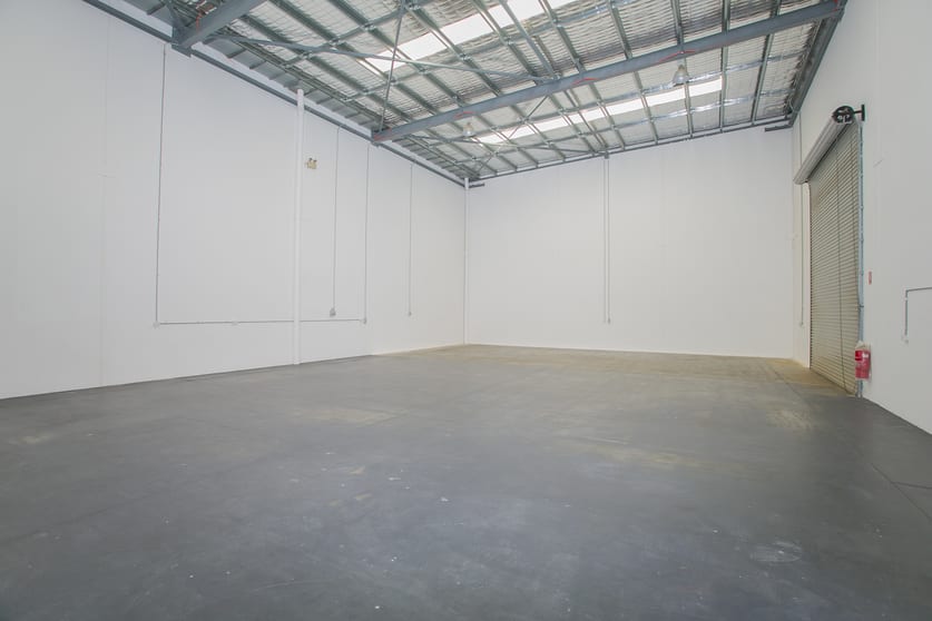 Click to view all images Unit 8/10 Prestige Pde Wangara WA 6065 - Image 2