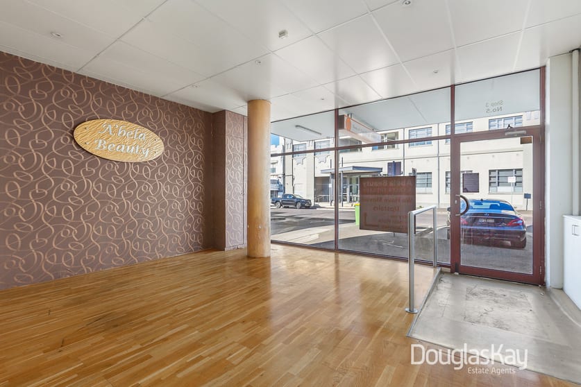 3/5 Devonshire Road Sunshine VIC 3020 - Image 3