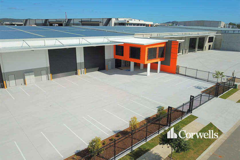Click to view all images 2/13-15 Tonka Street Yatala QLD 4207 - Image 3