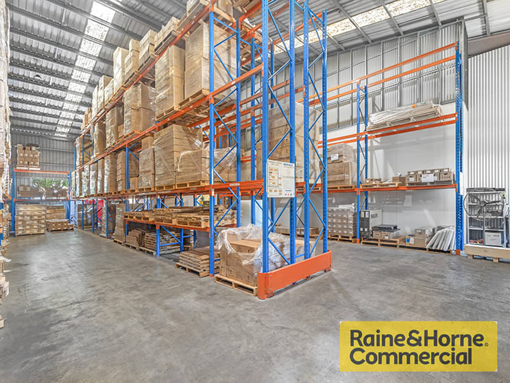 121 Links Avenue South Eagle Farm QLD 4009 - Image 2