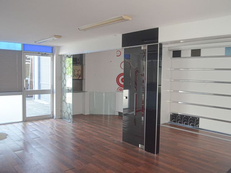 Click to view all images 13b Christine Avenue Miami QLD 4220 - Image 2