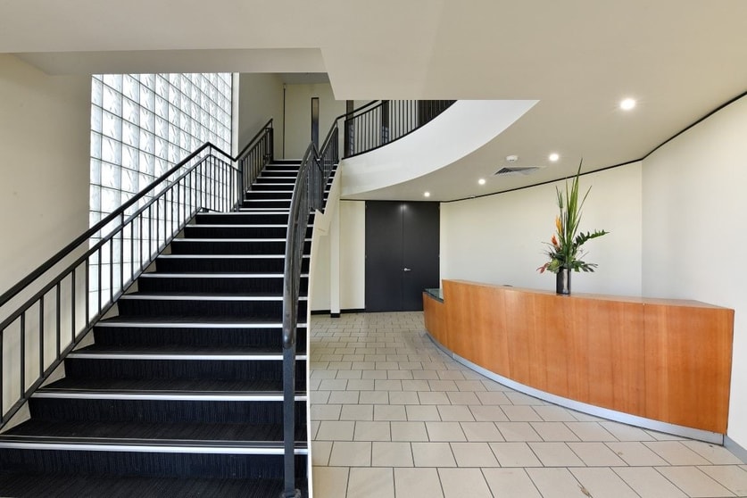 Click to view all images 1 Miles Street Mulgrave VIC 3170 - Image 2
