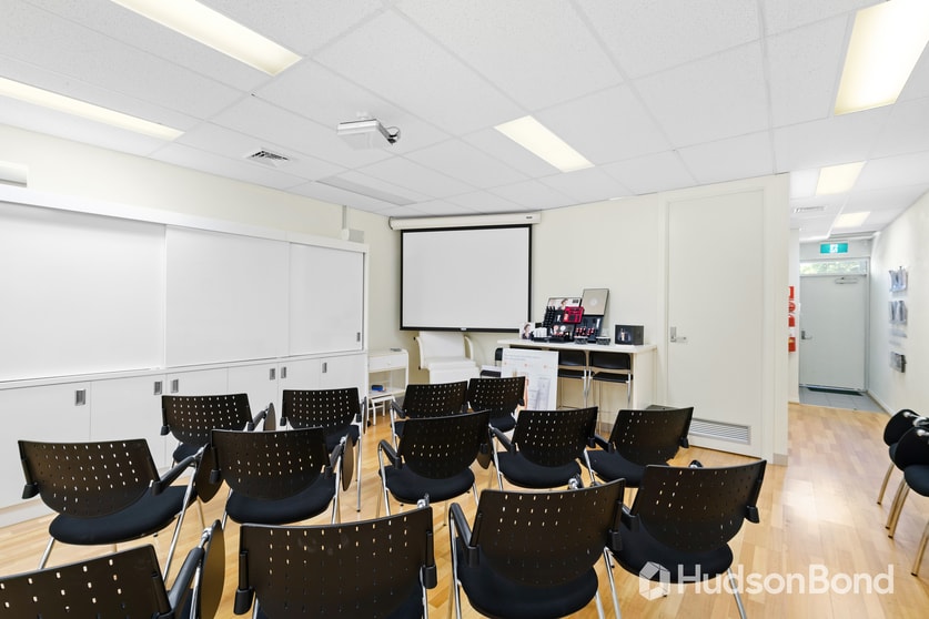Click to view all images 550 Whitehorse Road Surrey Hills VIC 3127 - Image 2