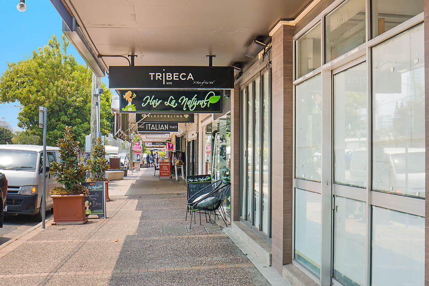 3/58-60 Thomas Drive Surfers Paradise QLD 4217 - Image 2