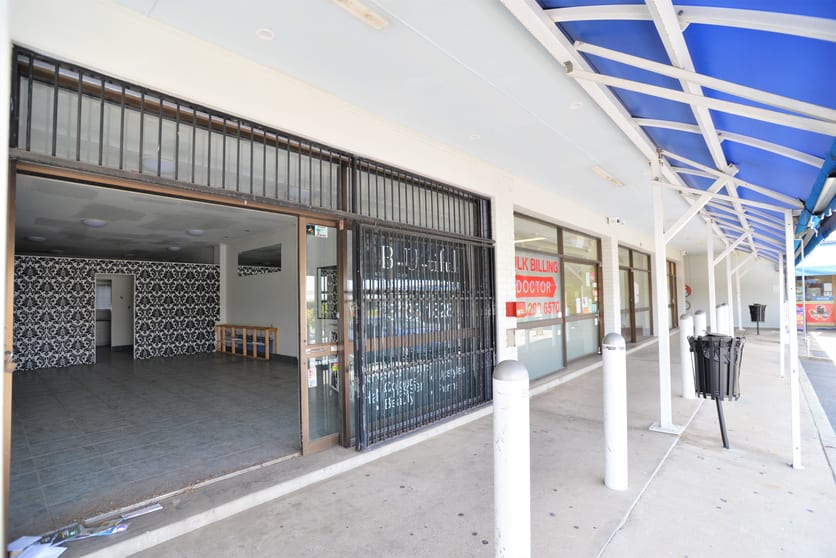 Click to view all images Shop 7/1 King Arthur Boulevard Bethania QLD 4205 - Image 2