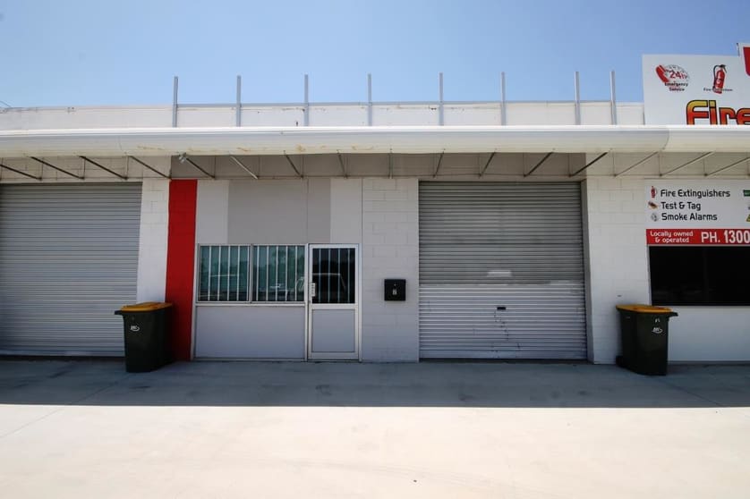 Click to view all images 2/26 KNIGHT STREET Park Avenue QLD 4701 - Image 2