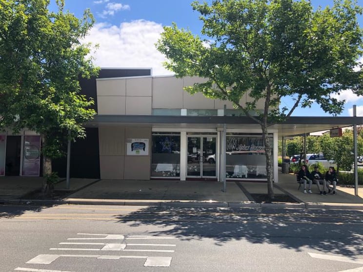 Click to view all images 18 Total/18-36 Lakeside Boulevard Pakenham VIC 3810 - Image 1