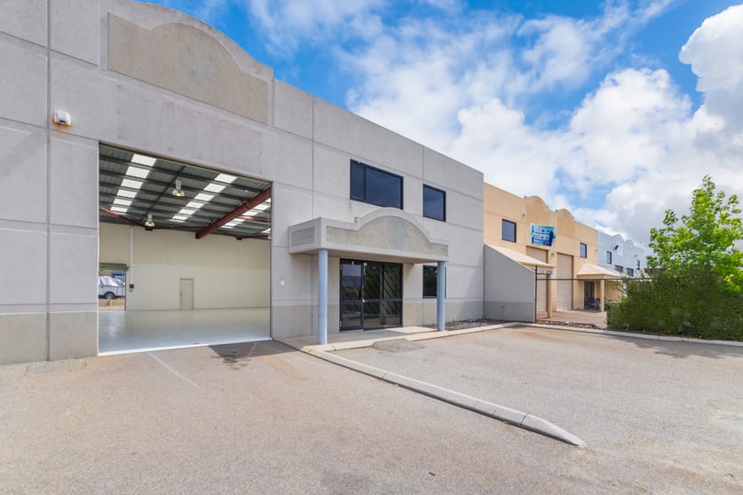 Click to view all images Unit 2/18 Industry Street Malaga WA 6090 - Image 2