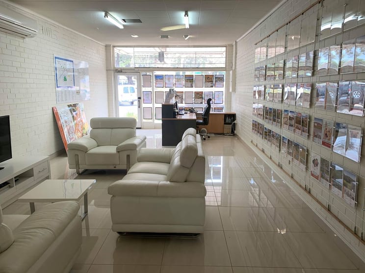 69 HIGH STREET Broadford VIC 3658 - Image 3