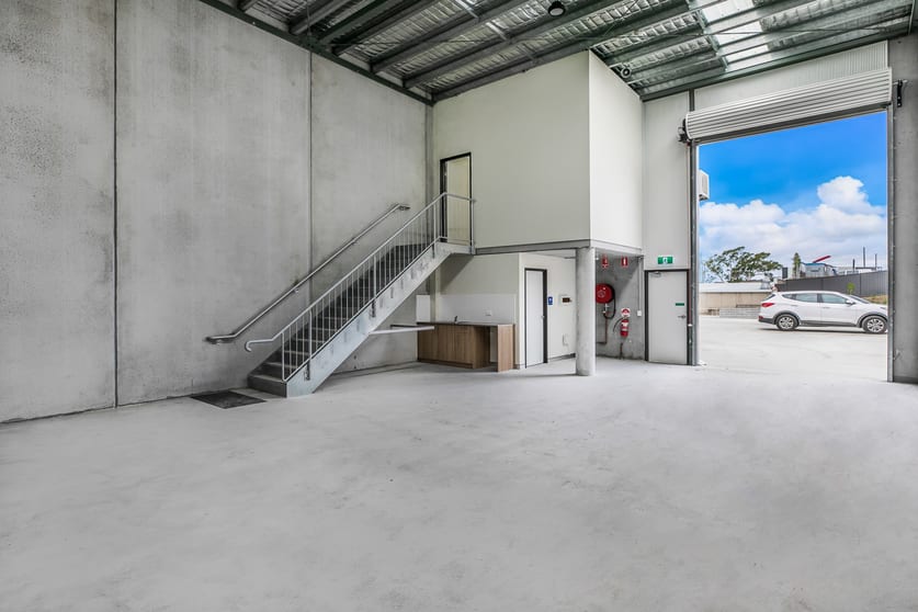 Click to view all images 2/20-22 Yalgar Road Kirrawee NSW 2232 - Image 3