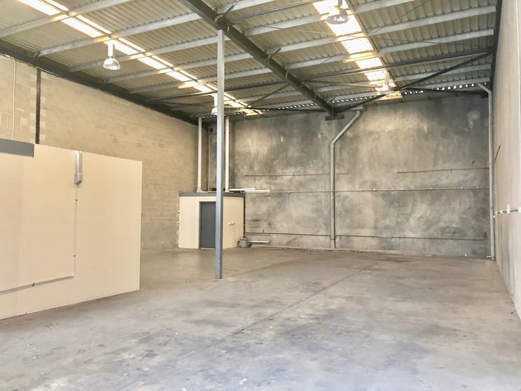 Click to view all images 4/15 Josephine Street Loganholme QLD 4129 - Image 3