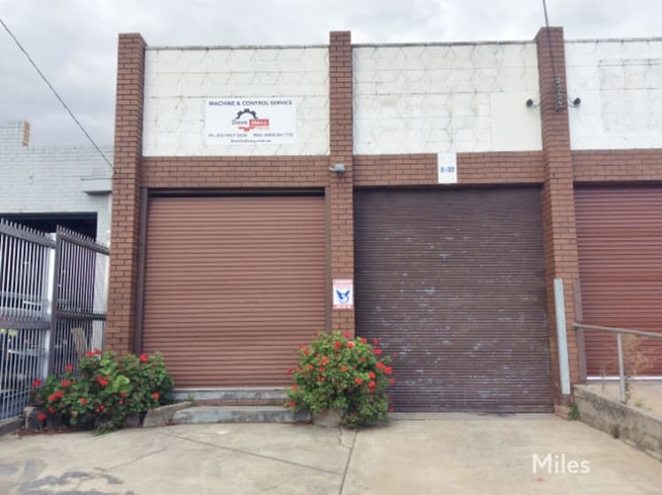 Click to view all images 2/32 Korong Road Heidelberg West VIC 3081 - Image 1