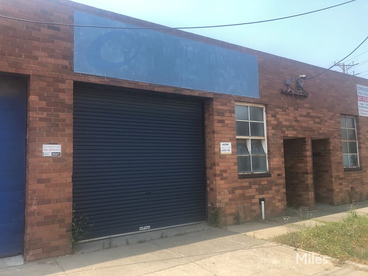 Click to view all images 4/22 Newlands Road Reservoir VIC 3073 - Image 1