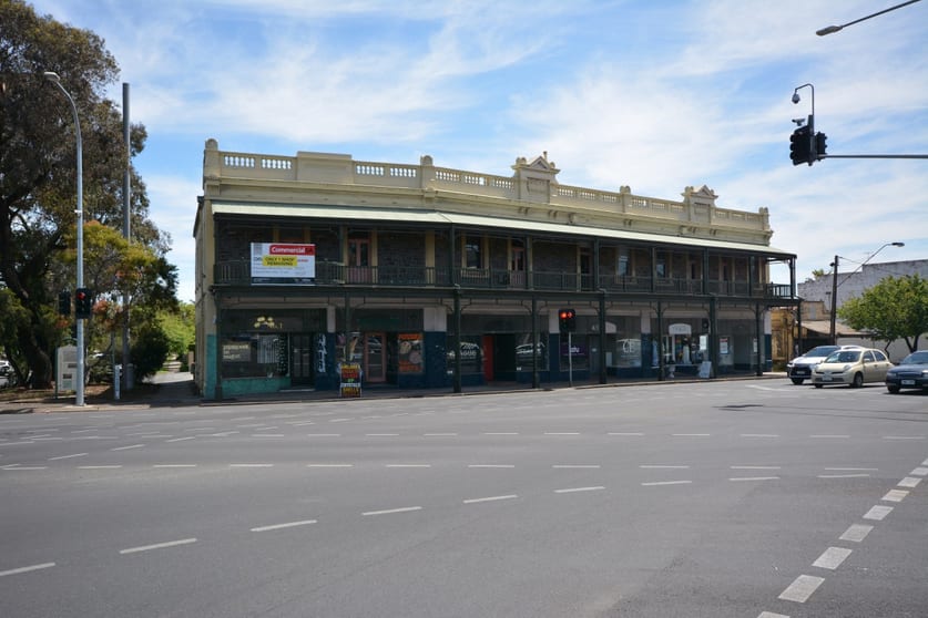 Click to view all images Shop 4, 1 Payneham Road College Park SA 5069 - Image 1