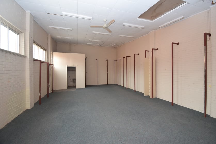 Click to view all images Rear of 99 Murphy Street Wangaratta VIC 3677 - Image 2