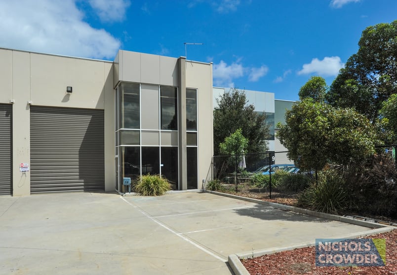 Click to view all images 2/7 Colemans Road Carrum Downs VIC 3201 - Image 1