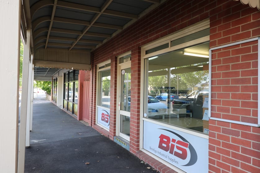 Click to view all images 337 High Street Golden Square VIC 3555 - Image 1