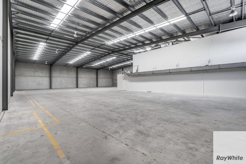 1/33 Miller Street Murarrie QLD 4172 - Image 2