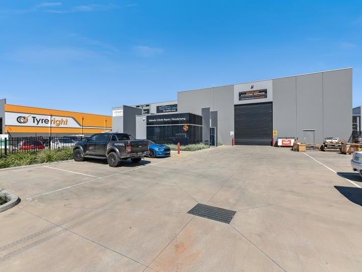 5 Carmart Way Pakenham VIC 3810 - Image 1