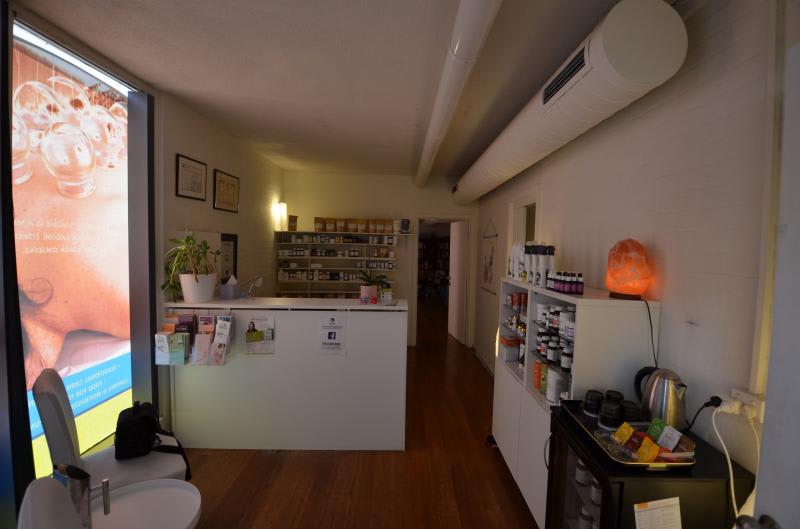 Click to view all images 3/193A Lennox Street Richmond VIC 3121 - Image 2