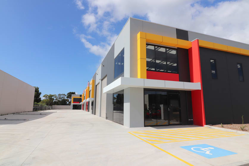 Click to view all images 1/20 Carbine Way Mornington VIC 3931 - Image 3