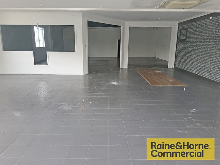 Click to view all images 1/74 Webster Road Stafford QLD 4053 - Image 2