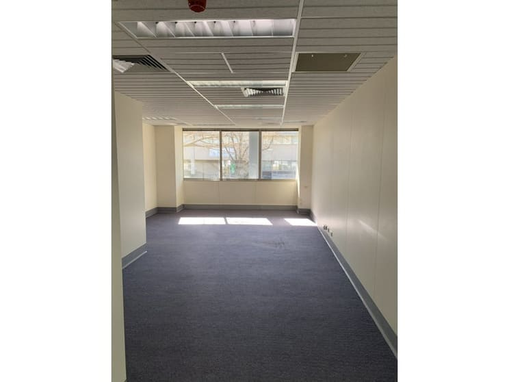 Click to view all images Suite 4A/20 Napier Close Deakin ACT 2600 - Image 2