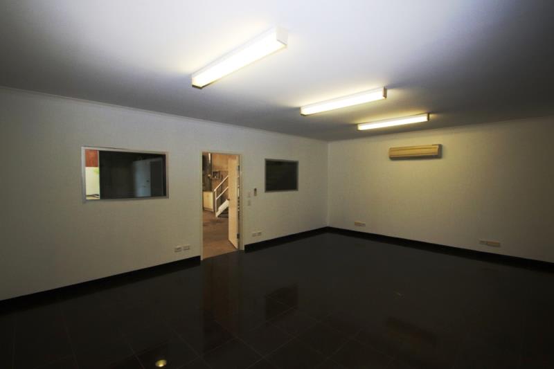 Click to view all images Unit 1/74 Winnellie Road Winnellie NT 0820 - Image 2