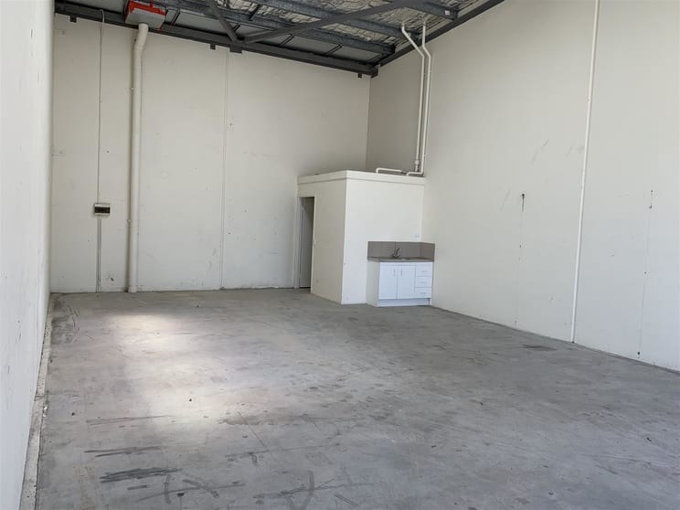 4/27 Export Drive Molendinar QLD 4214 - Image 3