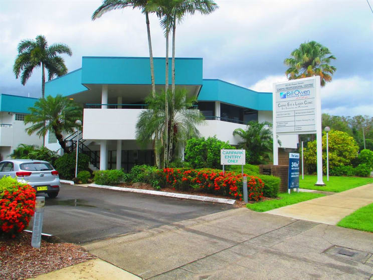 Click to view all images 10a & 10b/92 Pease Street Manoora QLD 4870 - Image 1