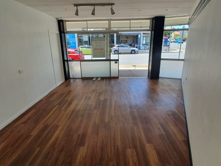 2/120 Bulcock Street Caloundra QLD 4551 - Image 3