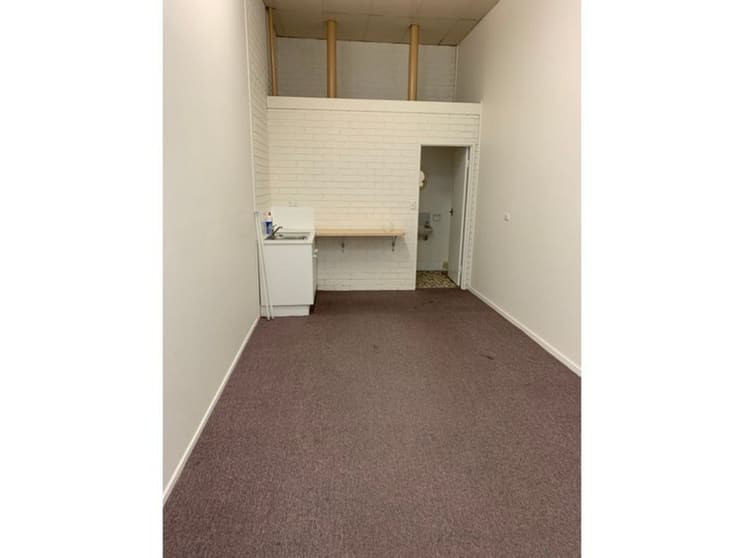 Click to view all images 3/60 Dundas Phillip ACT 2606 - Image 3