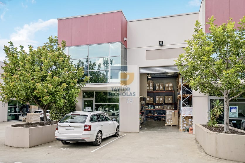 Click to view all images 39/5 Gladstone Road Castle Hill NSW 2154 - Image 2